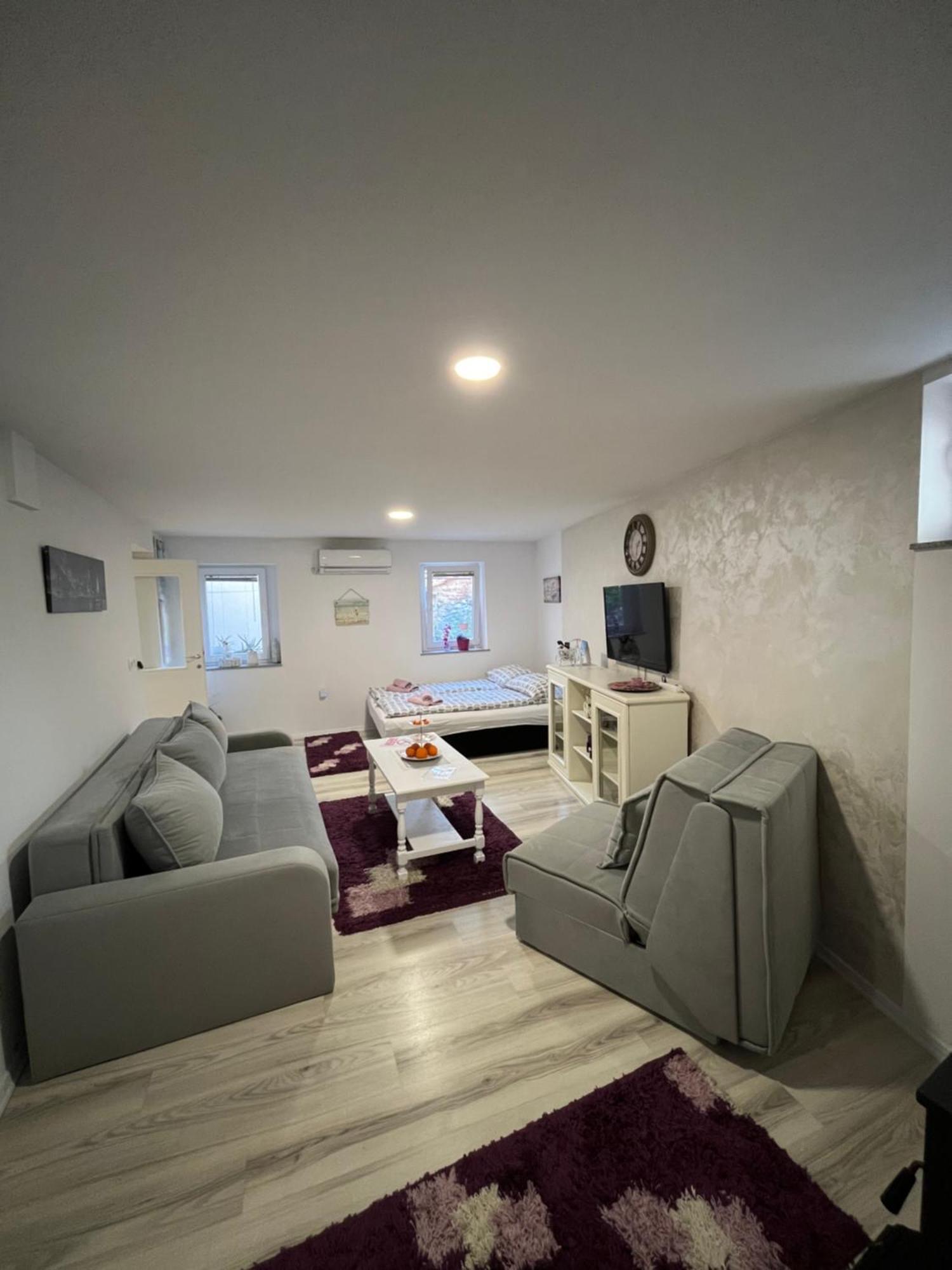 Apartman Nermin Мостар Экстерьер фото